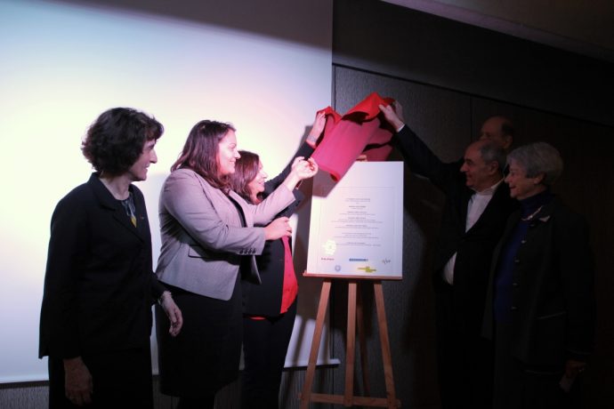 Inauguration de la Fondation Victor Lyon rénovée de la CiuP -dévoilement de la plaque.