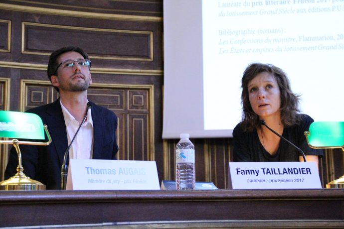 Fanny Taillandier, lauréate 2017 du prix Fénéon pour son ouvrage « Les États et empires du lotissement Grand Siècle » (éditions PUF), en pleine discussion.