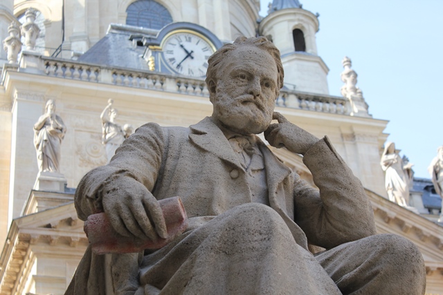 Statues_Pasteur&Hugo_restaurées (29)