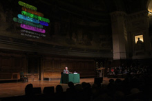 Michel Serres prononce en Sorbonne la conférence inaugurale du Programme Paris Nouveaux Mondes