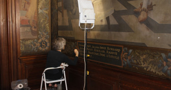 Restauration partielle des fresques du péristyle de la Sorbonne