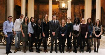 De prometteurs étudiants en médecine récompensés en Sorbonne