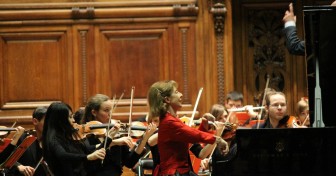 Concert exceptionnel en Sorbonne : Anne Queffélec joue avec l’OCUP