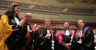 Le Président colombien Juan Manuel Santos fait Docteur Honoris Causa en Sorbonne