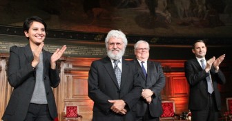 Éric Karsenti reçoit la médaille d’or du CNRS 2015