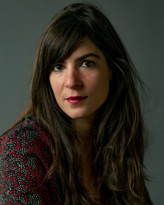 Adèle Rosenfeld, lauréate du prix littéraire Fénéon 2022. © JF PAGA