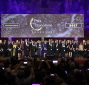 Photo finale de groupe lors de la cérémonie de remise des prix de la Chancellerie 2017 en Sorbonne.